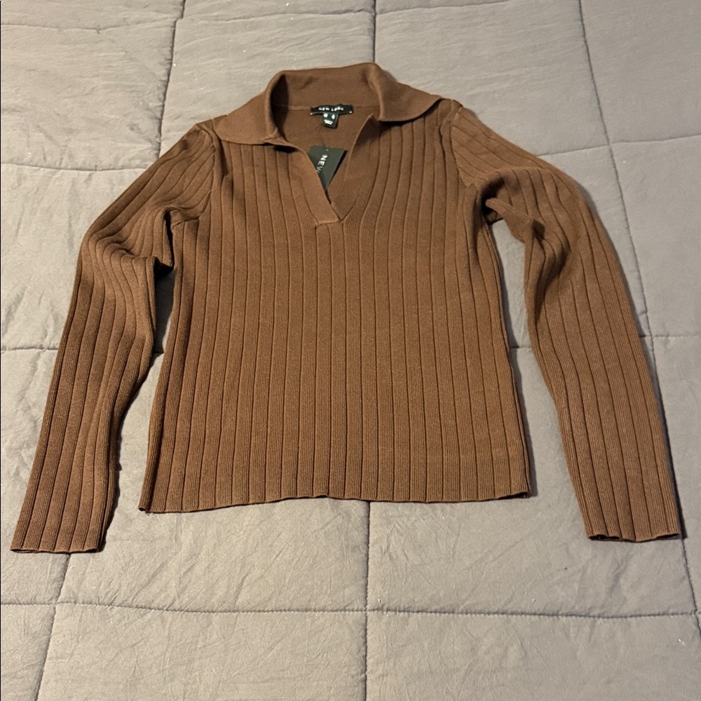 NWT Brown Ribbed Women's collared Sweater